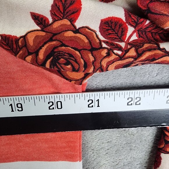 Womens Pink LuLaRoe Striped & Floral Top Long Sleeve Round Neck Size XL - Picture 6 of 8